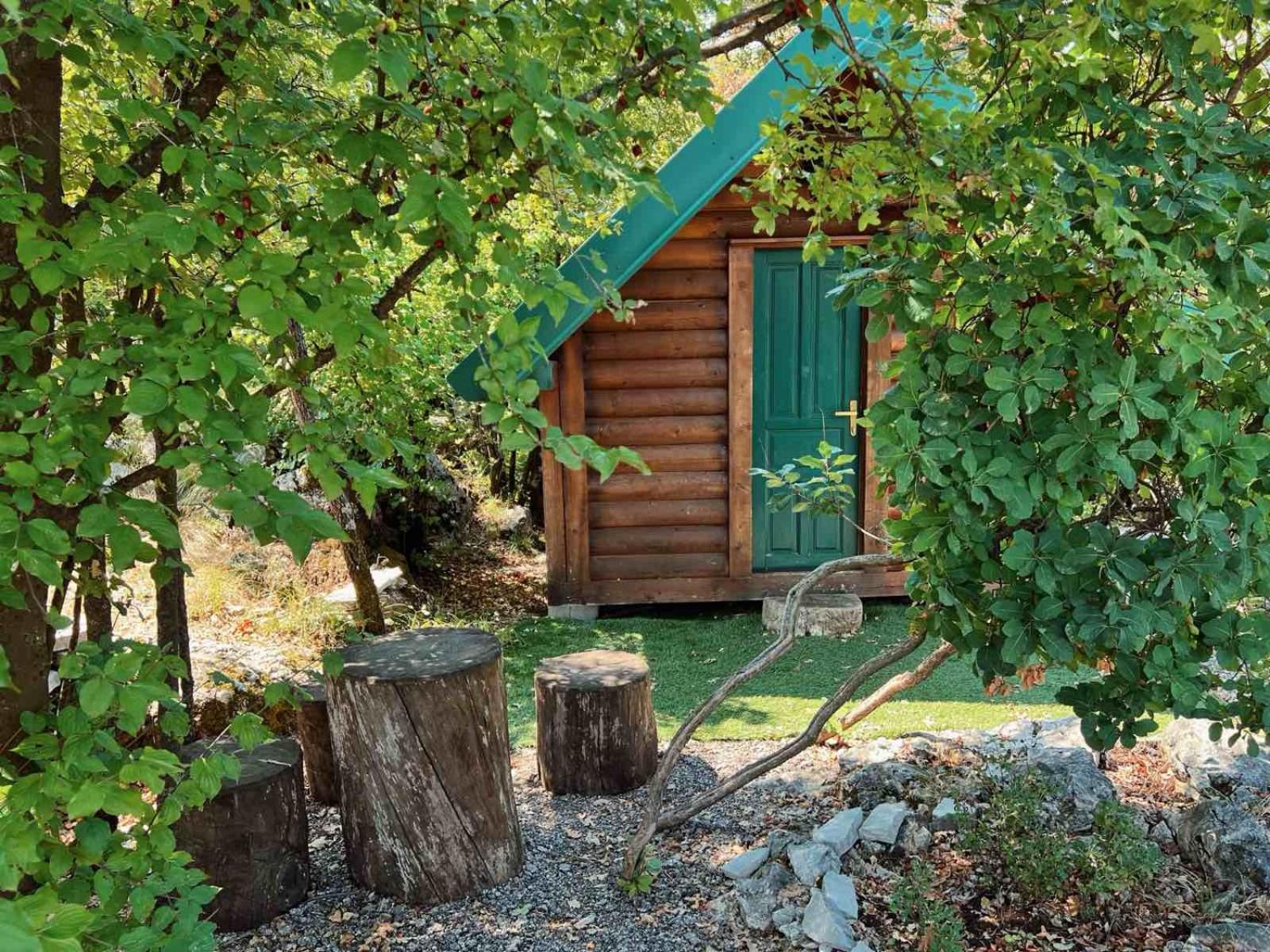 Camp Oaza,Lipa Hotel Cetinje Exterior photo